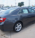 toyota camry 2014 gray sedan se gasoline 4 cylinders front wheel drive 6 speed automatic 76053