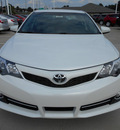 toyota camry 2014 blizzard pearl sedan se 4 cylinders automatic 75569