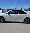 toyota camry 2014 white sedan se sport gasoline 4 cylinders front wheel drive 6 speed automatic 75569