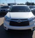 toyota highlander 2015 white suv limited gasoline 6 cylinders front wheel drive automatic 76053