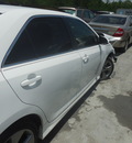 toyota camry l se le xle