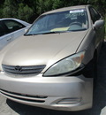 toyota camry le xle se