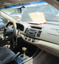 toyota camry le xle se