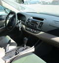 toyota camry le xle se