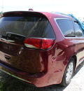 chrysler pacifica touring l