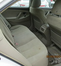 toyota camry se le xle