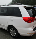 toyota sienna ce le