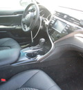 toyota camry l le xle se xse