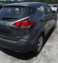 nissan kicks s