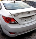 hyundai accent 1 6l