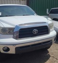 toyota tundra 5 7l