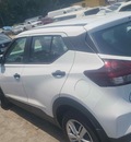 nissan kicks 1 6l